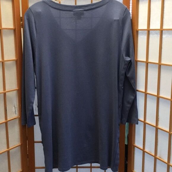 J Jill 3/4” sleeve Vneck Tunic w/ button down side - Picture 6 of 8